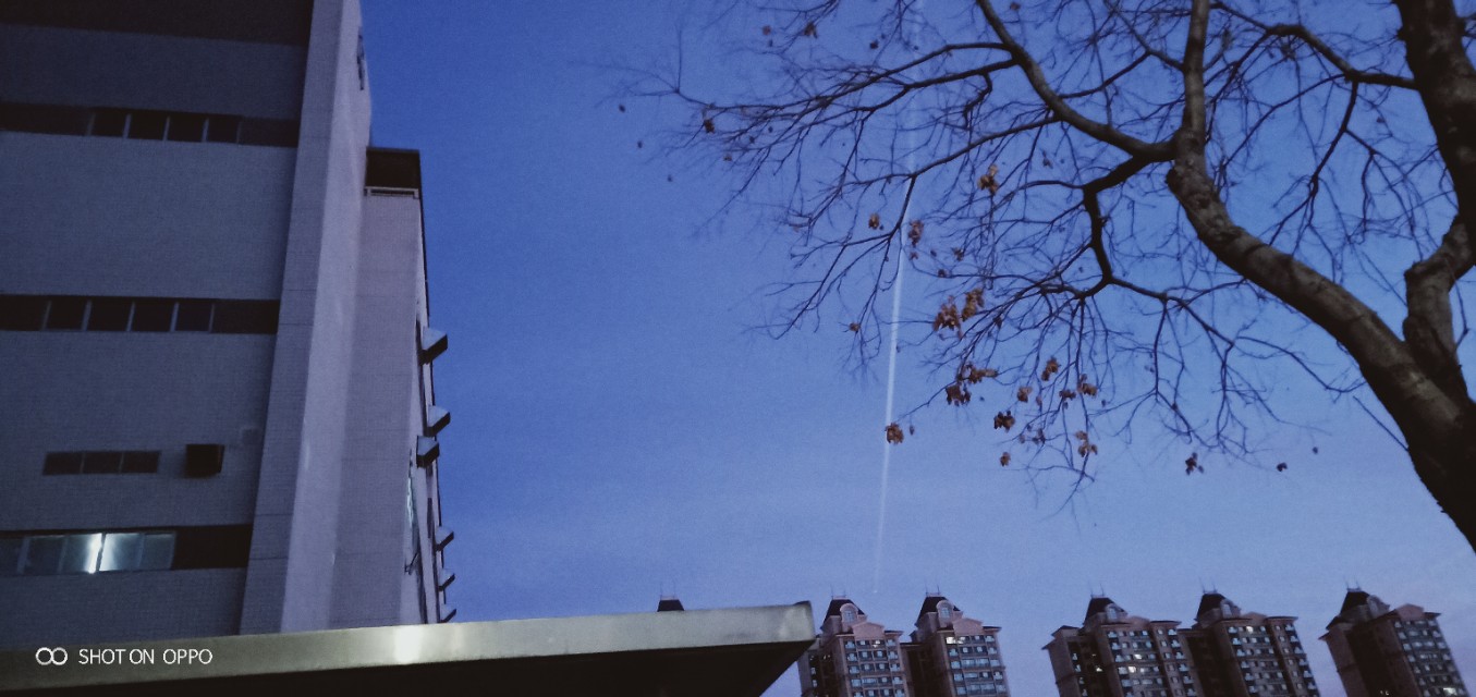 富士康最美的时光,富士康的早晨图片