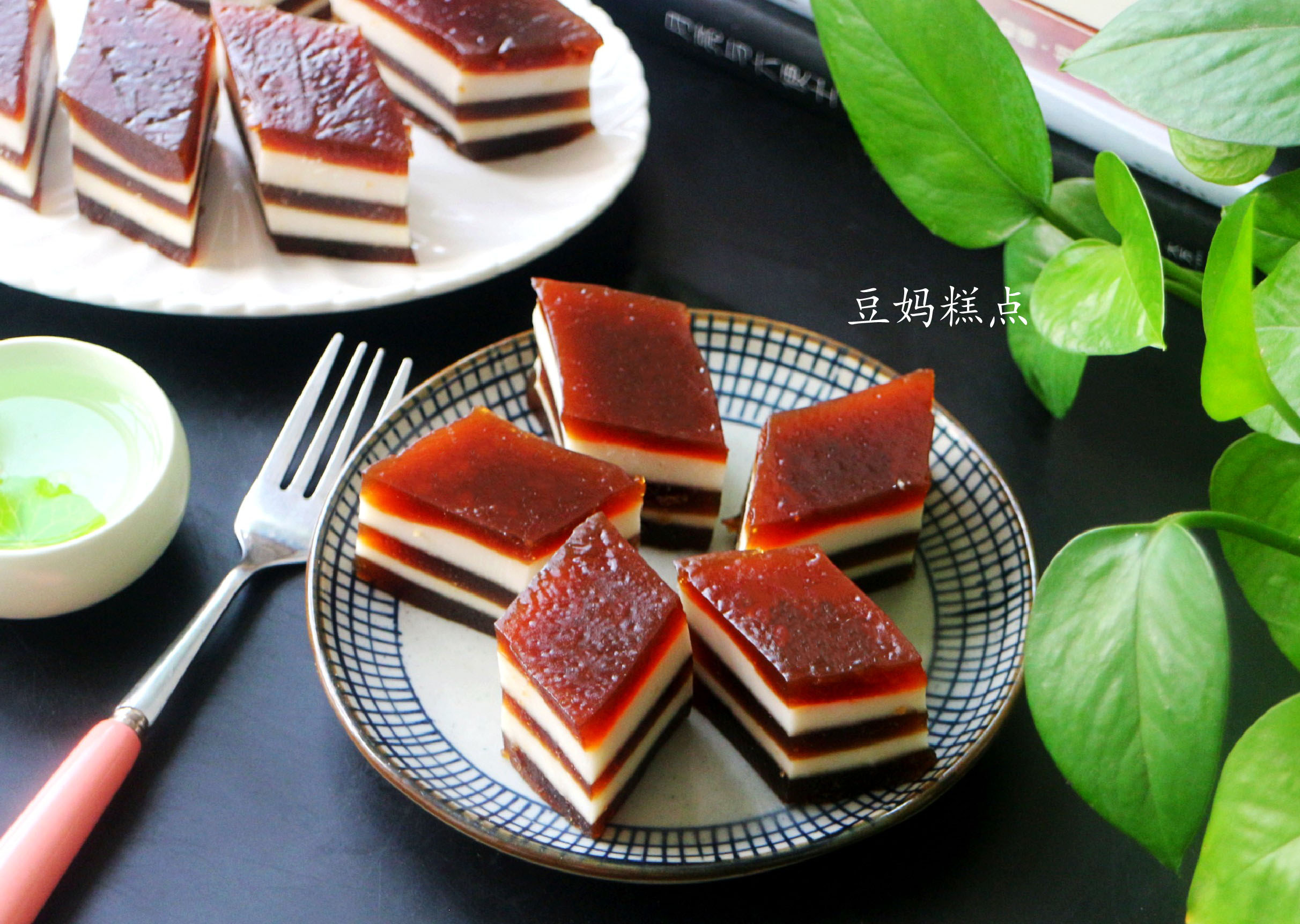 多色千层马蹄糕做法教程,超简单马蹄千层糕的做法