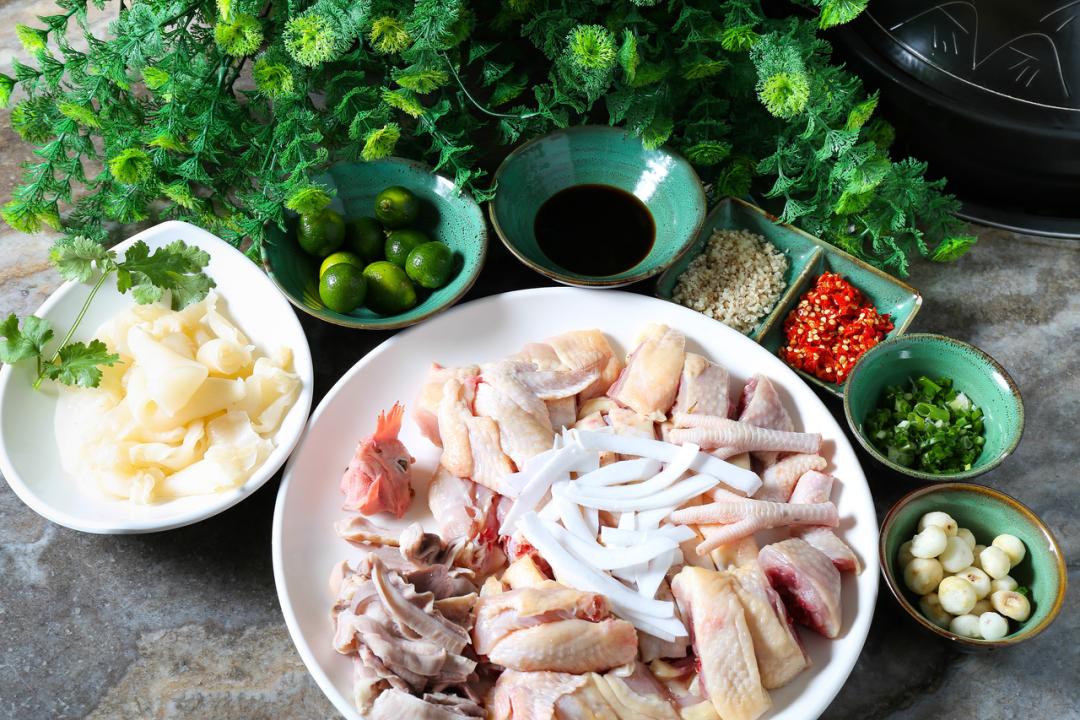 海底捞猪肚鸡火锅,猪肚鸡火锅海底捞多少钱