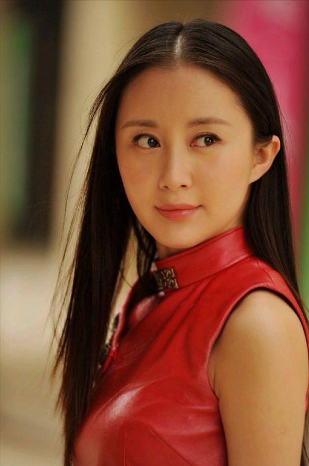 转型网红直播的10个女明星,4位网红转型成明星后现状