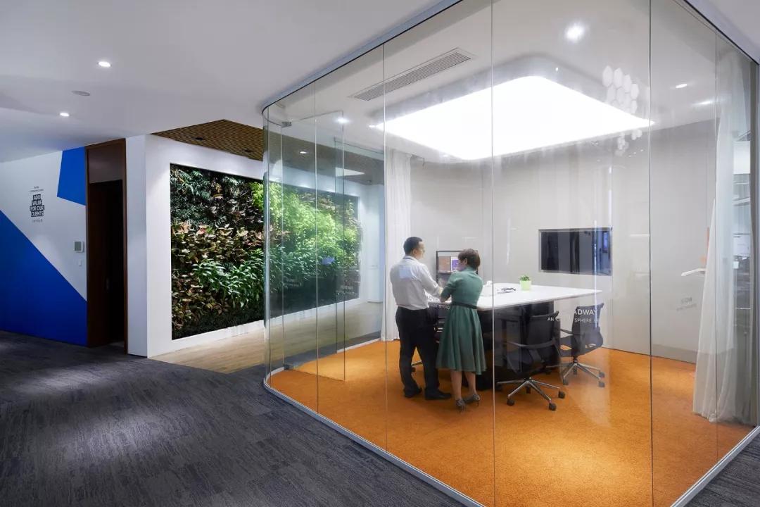 办公室植物墙装修,办公室装修什么墙最好