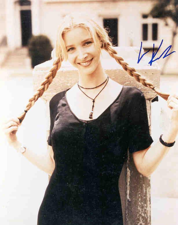 老友记专栏：PheobeBuffay世界以痛吻她，她却报之以歌