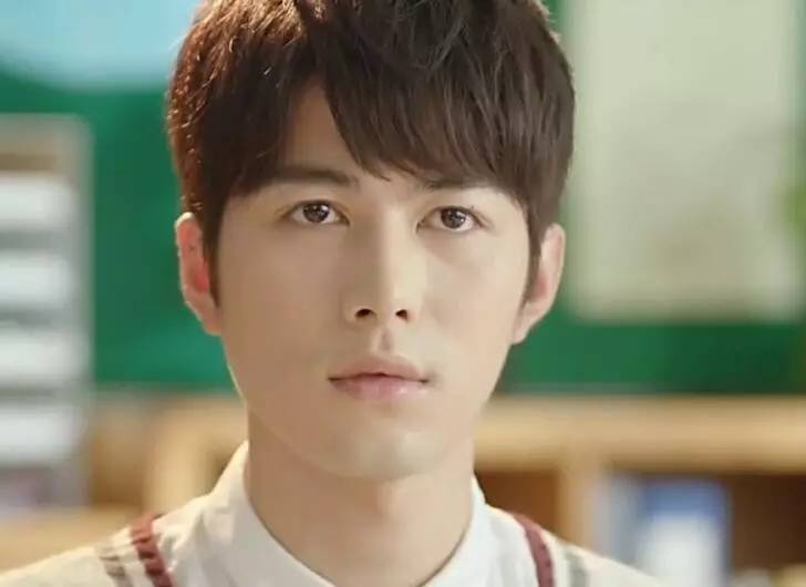 什么眼霜好用去眼纹,眼部用什么眼霜比较好