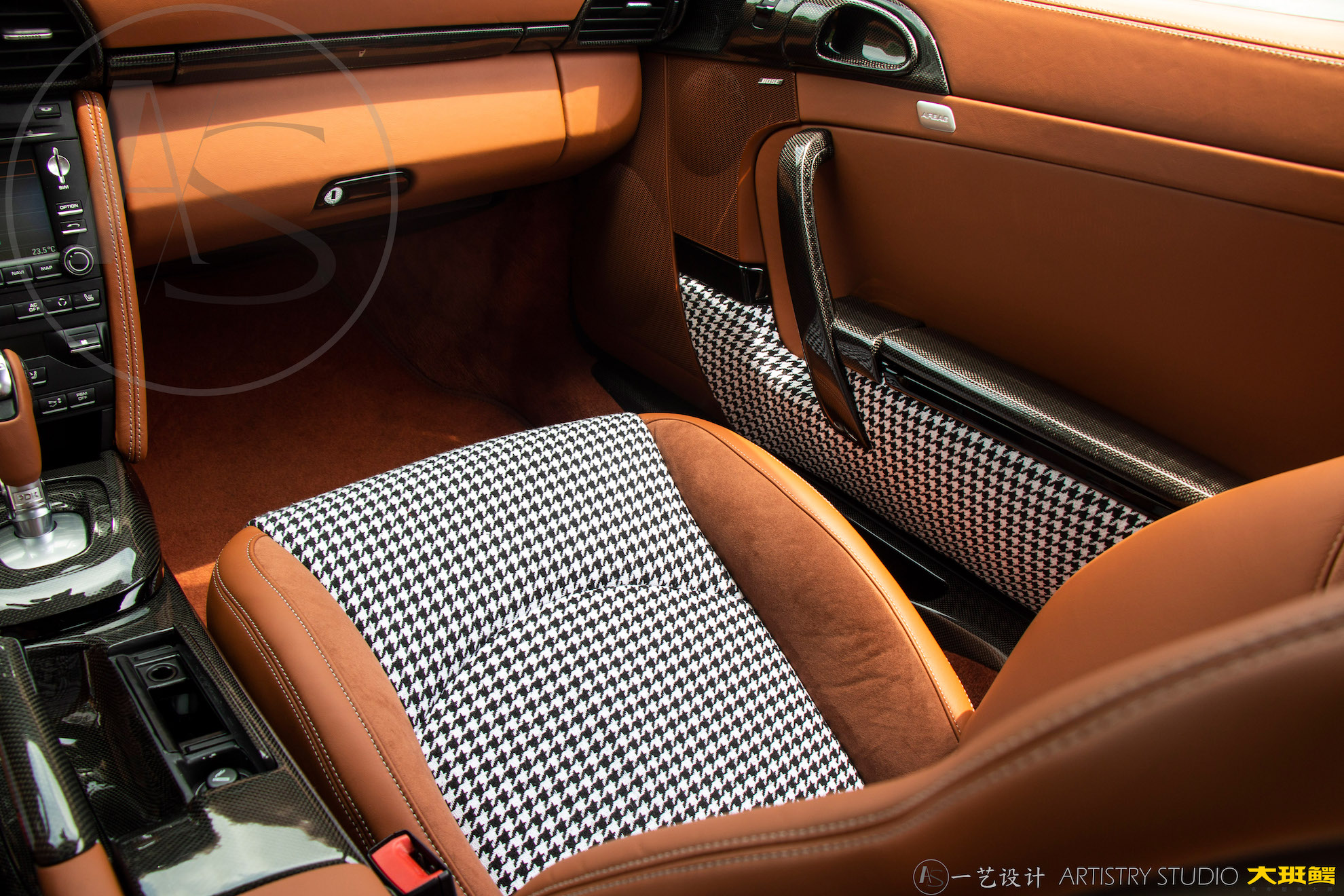 保时捷911与718跑车的区别,保时捷911turbos992敞篷跑车