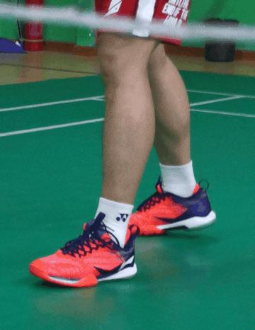 学会这两招没人敢欺负你,一招应对偷发后场球