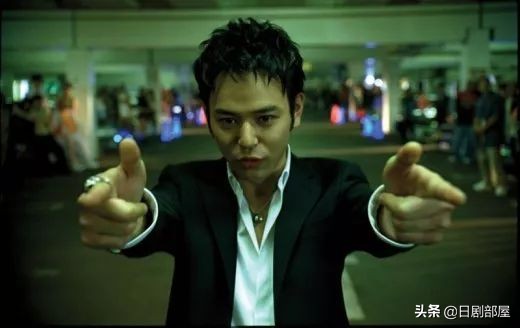 唐人街探案3妻夫木聪花衬衫,唐人街探案3里面四位帅哥