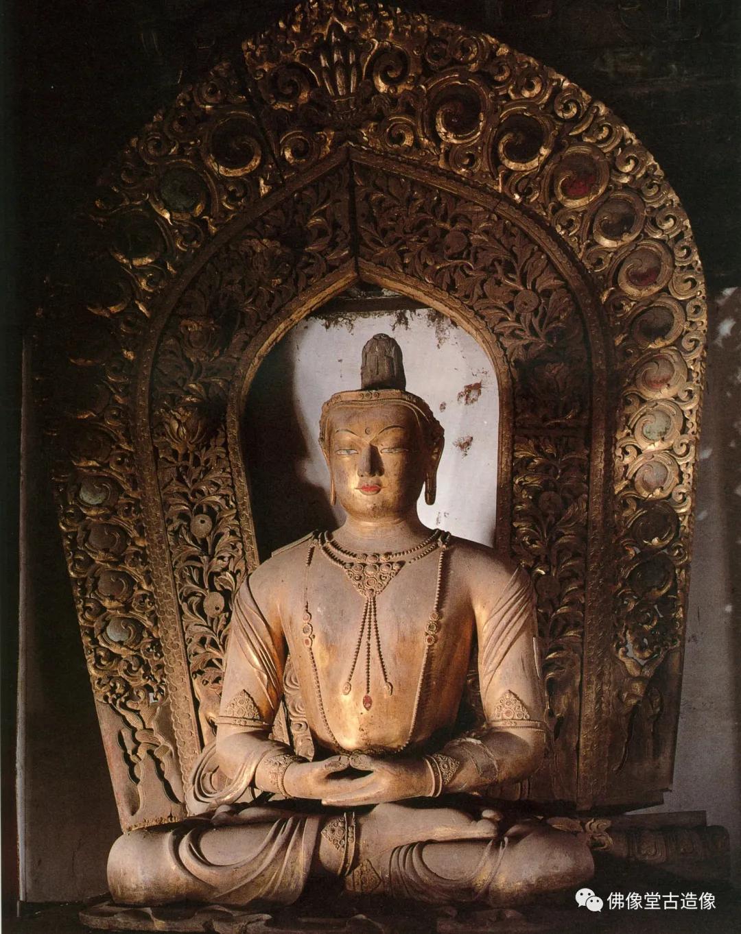 永乐宫廷佛造像拍卖价格,漆木造像