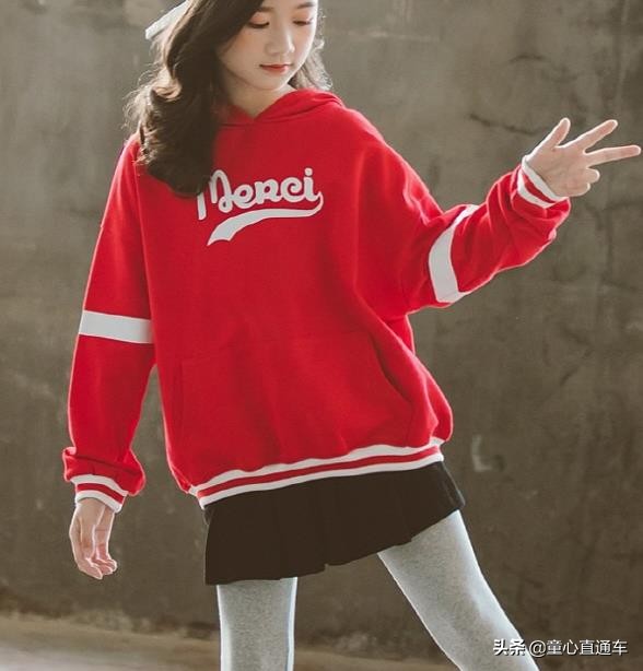 童装韩系风中大童,中大童装8-16岁运动衣