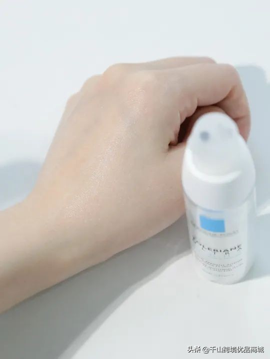 夏季水乳清爽控油,混干鼻子出油夏季水乳