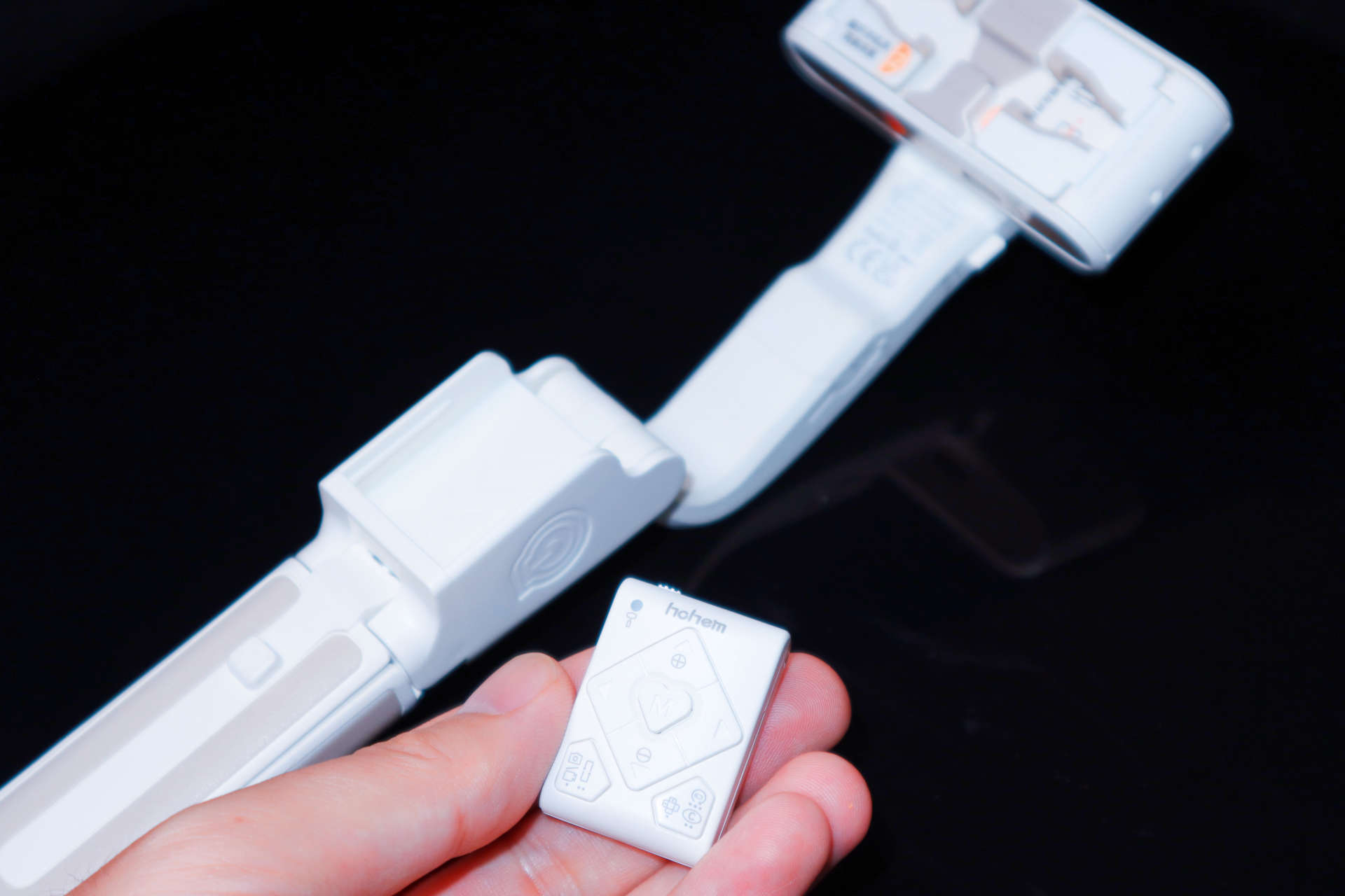 这才是自拍杆的完美形态,它就是浩瀚卓越小Q稳拍杆,不服来战