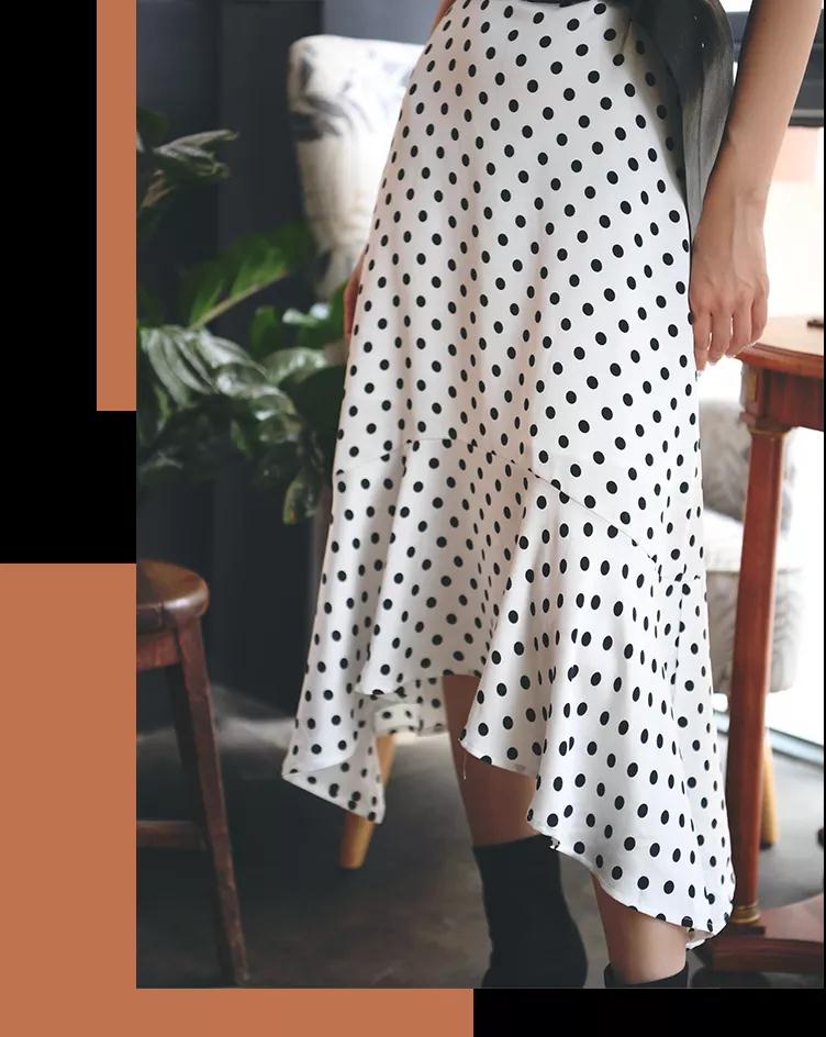 很好看不挑人的一款连衣裙,时髦显瘦又新颖的连衣裙