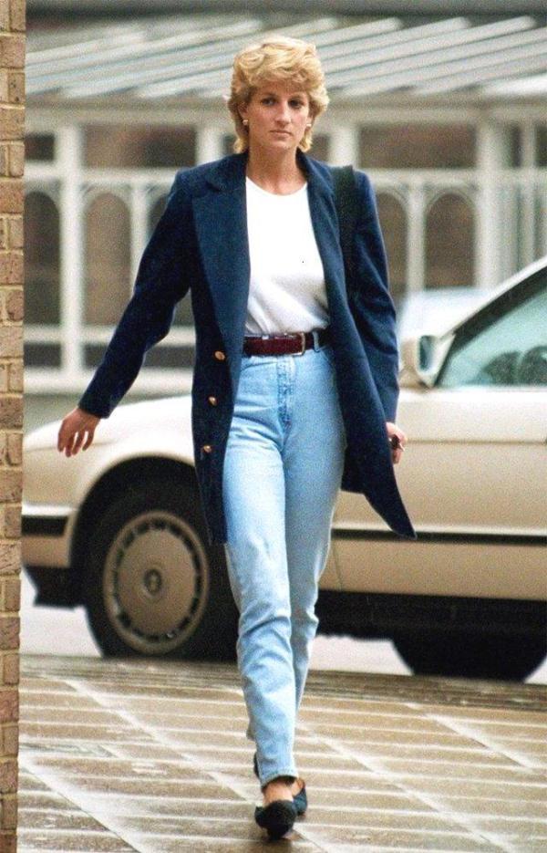 戴安娜与查尔斯对峙,婆媳之战争