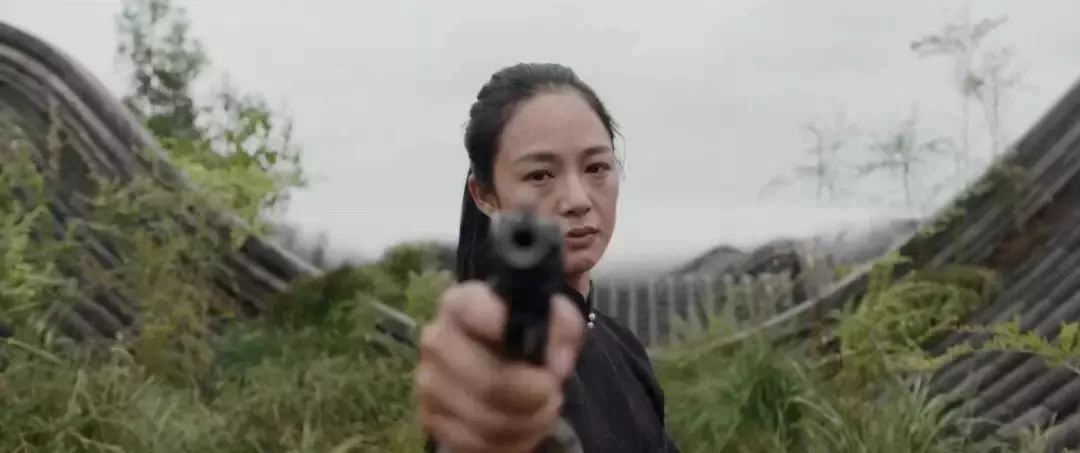 七月念“雀”，意思是七月像小鸟一样飞走了