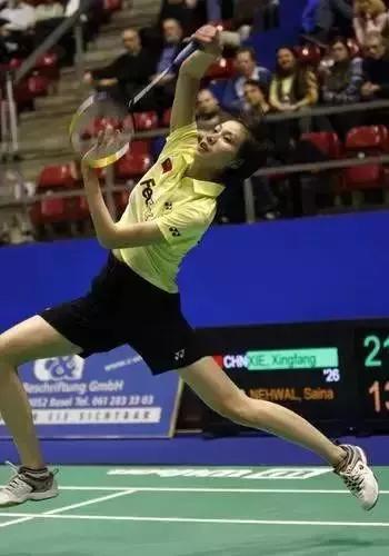 如果你的高远球不是这样打出来的，那对不起请重来