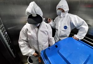 【隔离区·守护】给陌生女子买卫生巾 他说还挺不好意思的