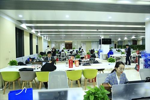 复工第三天了，工作气氛实际怎么样呢？朋友们来看看