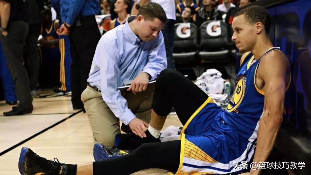 高帮球鞋和低帮球鞋的区别在哪，你会怎么选？