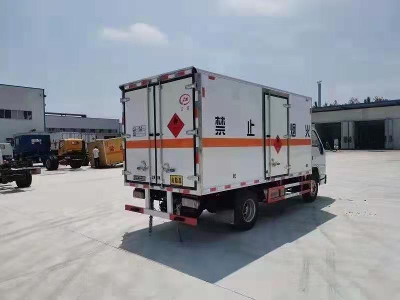 江铃特顺厢式车图片,江铃国六封闭式厢货车
