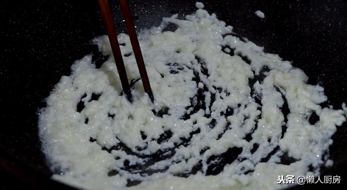 3个鸡蛋怎么做不用面粉的菜,3个鸡蛋可以做什么慢教程