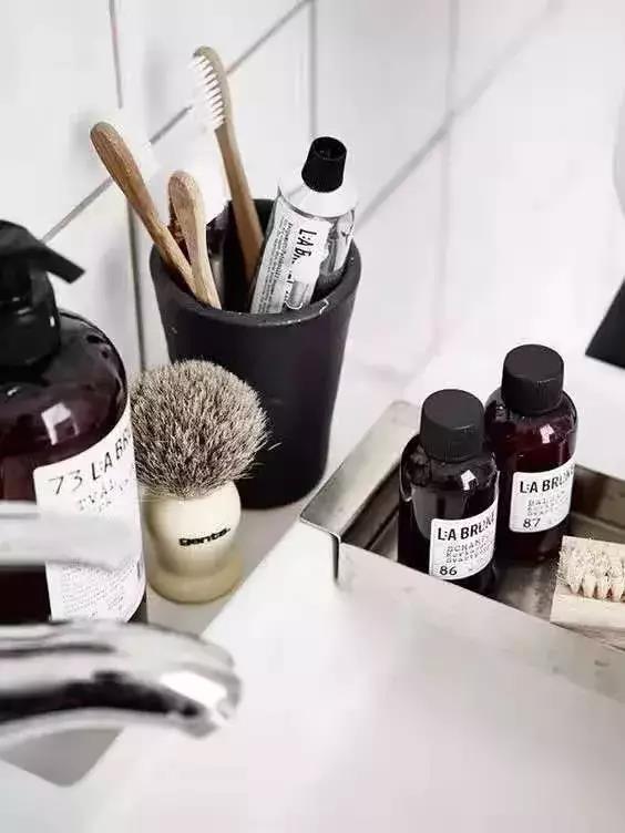 家具沙发怎么清洗教程图解,曲美家具怎么清洗沙发