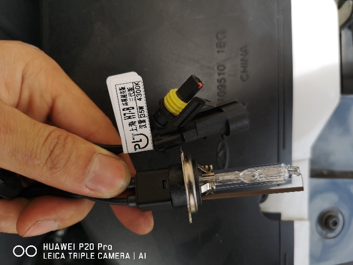 氙气灯led灯激光灯区别,汉雷氙气灯有5000k的吗