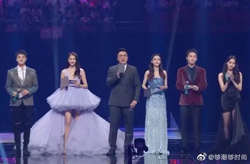 baby口误主持,baby主持出错视频