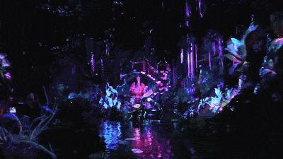 放假了和你爱的人去一次游乐场,一定要和自己爱的人去一次游乐场