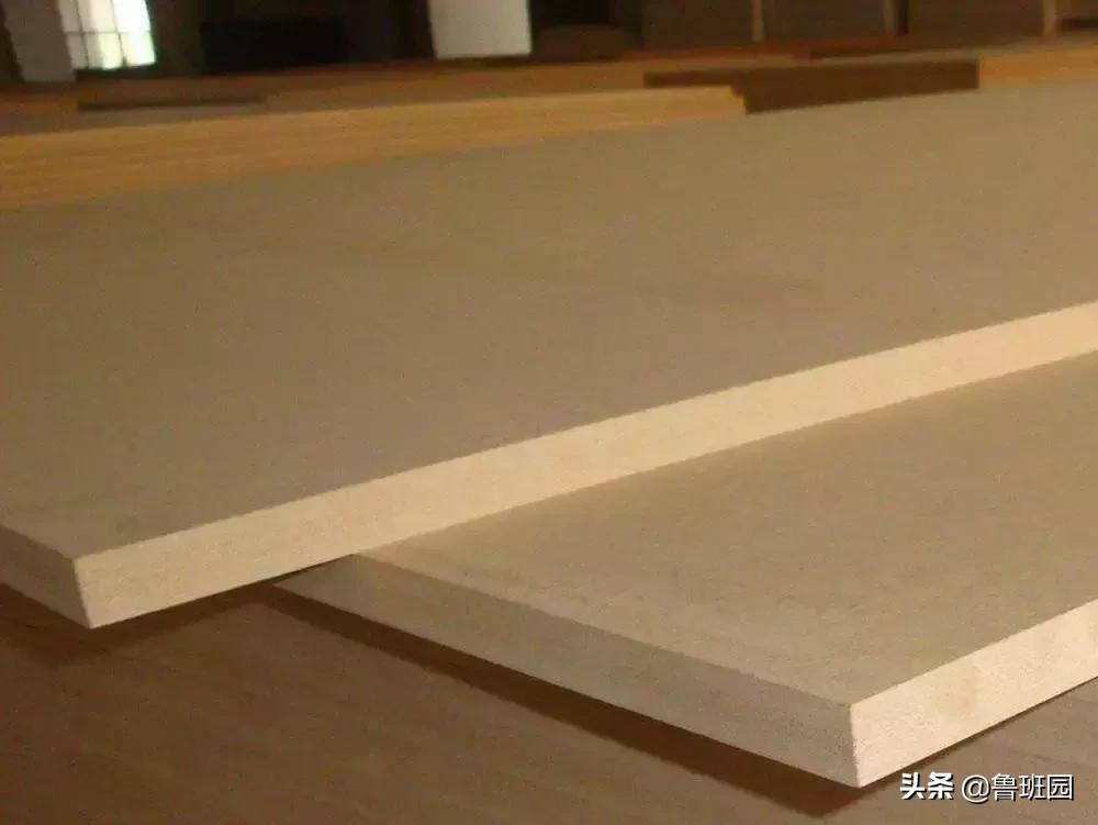 刨花板是颗粒板吗？常见易混淆板材知识大放送
