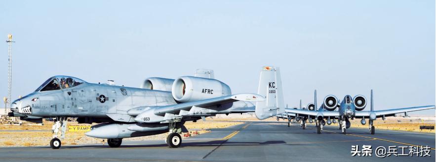 美国下一代攻击机什么时候服役,美国a10攻击机属于第几代战机