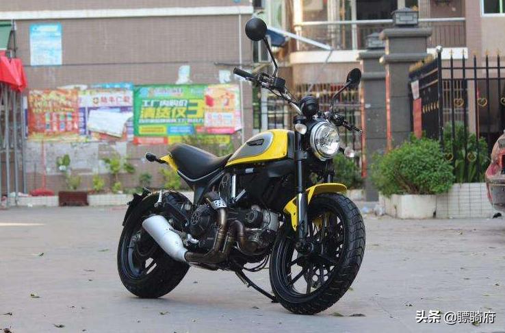 杜卡迪自游800驾驶模式,杜卡迪自游400跟800区别