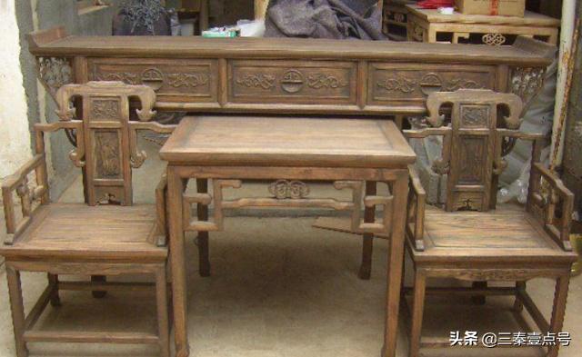 奶奶梳妆台嫁妆,奶奶的嫁妆柜子老物件