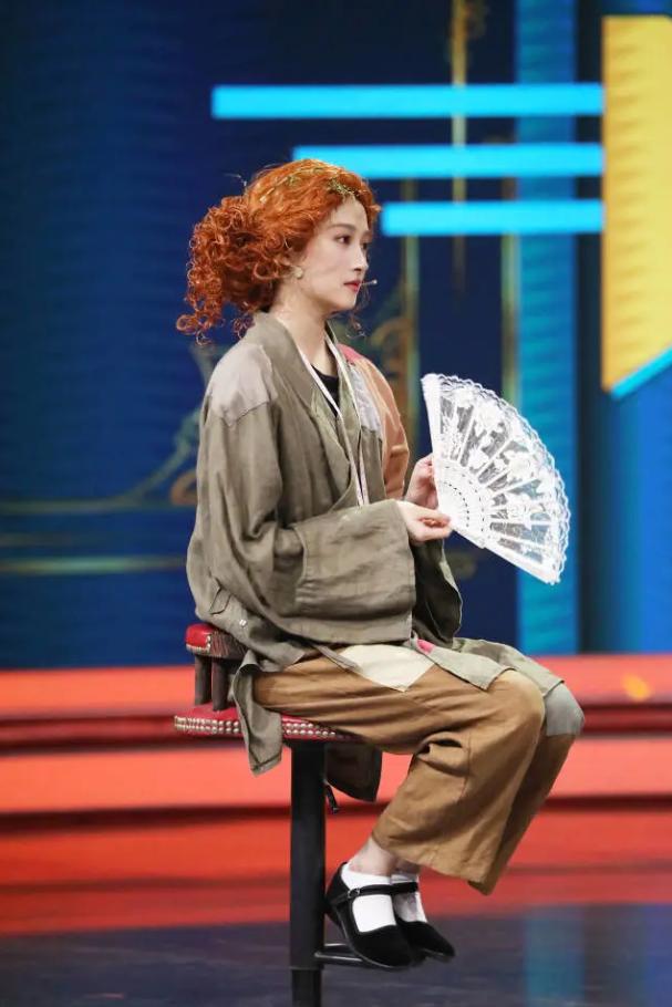 楣挎櫁鎹″埌鍏虫檽褰ょ殑涓滆タ,楣挎櫁鍏虫檽褰ゅ績鐩腑鐨勫コ涓昏