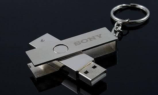 3.0usb接口能插2.0的u盘吗,u盘能直接插usb接口上吗