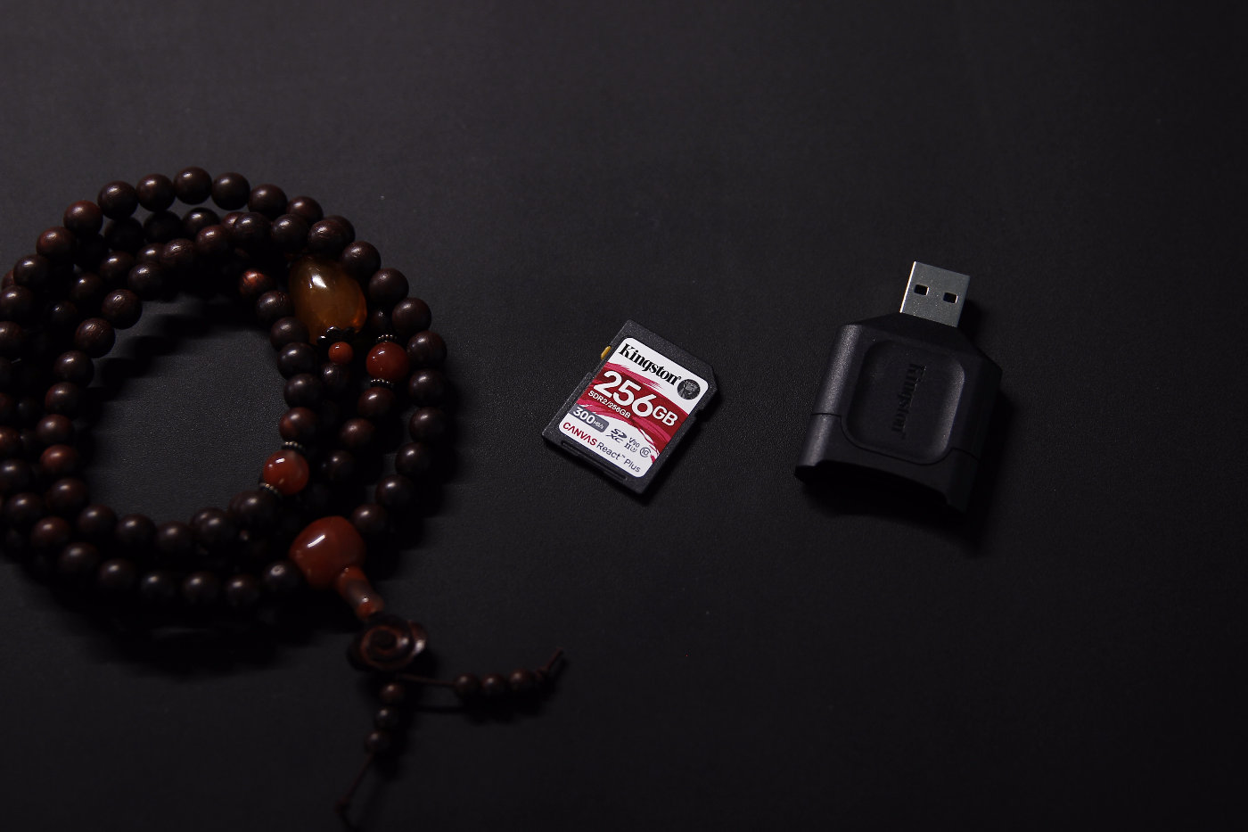 金士顿内存卡1t速度,金士顿128tf卡写入速度