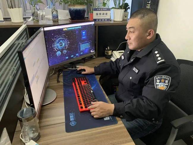 假少将董大维和杨树宽,董大维冒充少将完整版焦点访谈