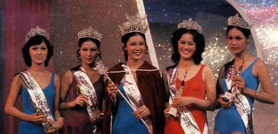 “古装第一美女”赵雅芝的混乱情史，和那些被她迷倒的男神们