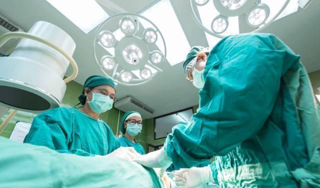 医药为什么容易出大牛股,眼科潜力低价股