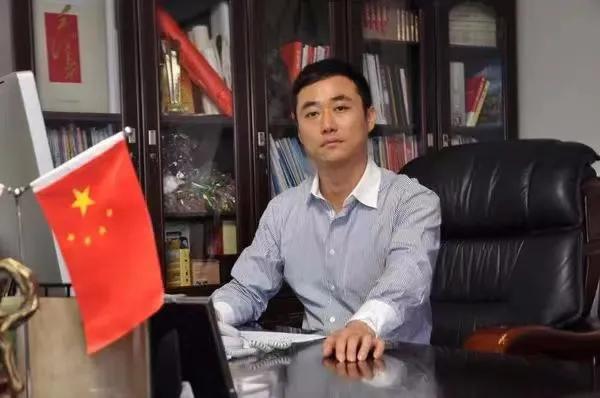 卫龙刘卫平才是真正的营销大师,卫龙刘卫平抖音号