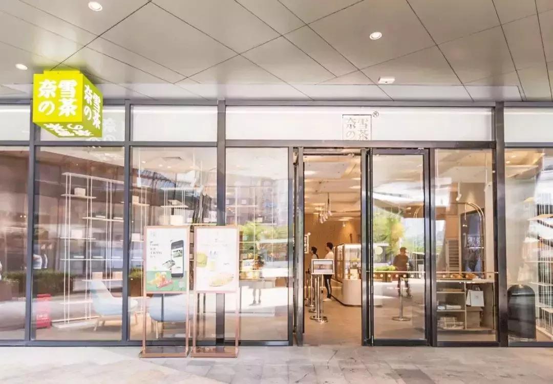 20万平米以上购物中心,郑州人气最旺的购物中心