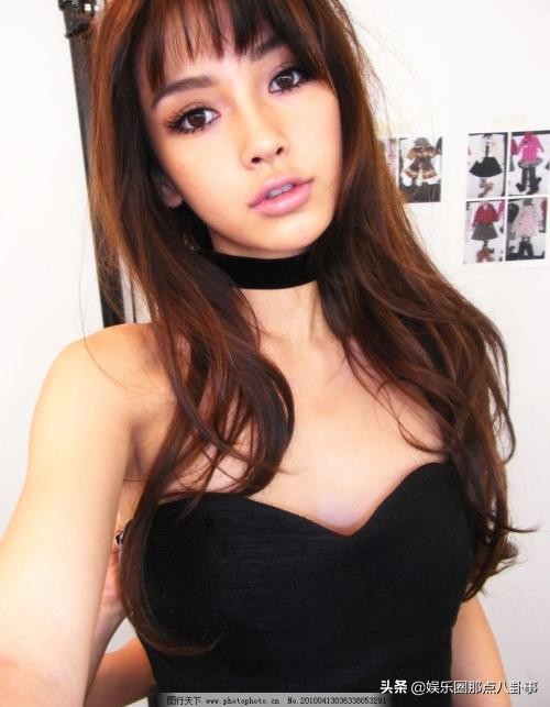 杨颖斜刘海叫什么刘海,杨颖黑长直发型中分