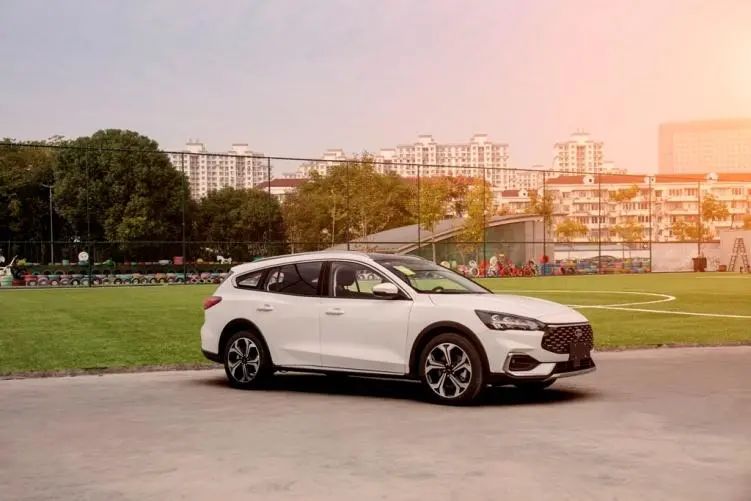 生活需要浪漫也需要激情,生活需要拼搏的激情