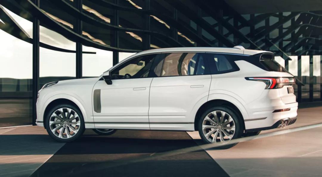 领克09对比汉兰达第三排空间,领克09卖不动怎么不降价