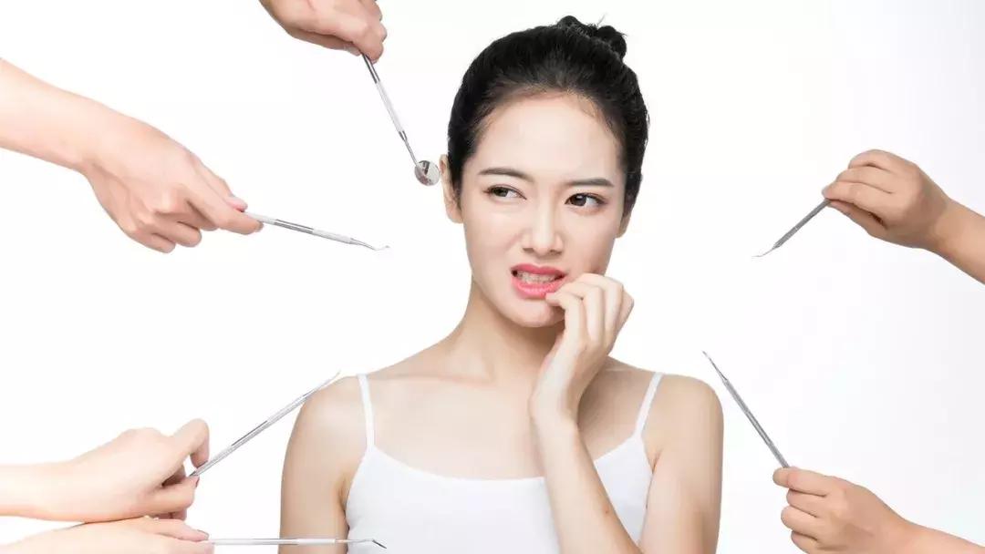 超声波洁牙能牙白吗,牙白洁牙