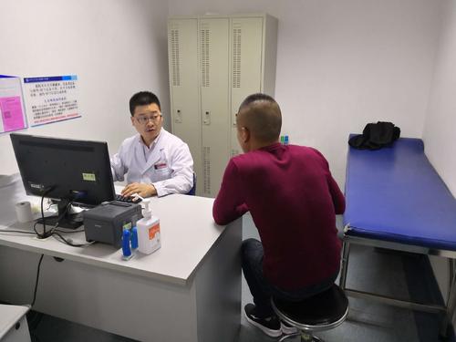 “给女同伴下药”男子“存疑不捕”,只因没搞清“伟哥”作用