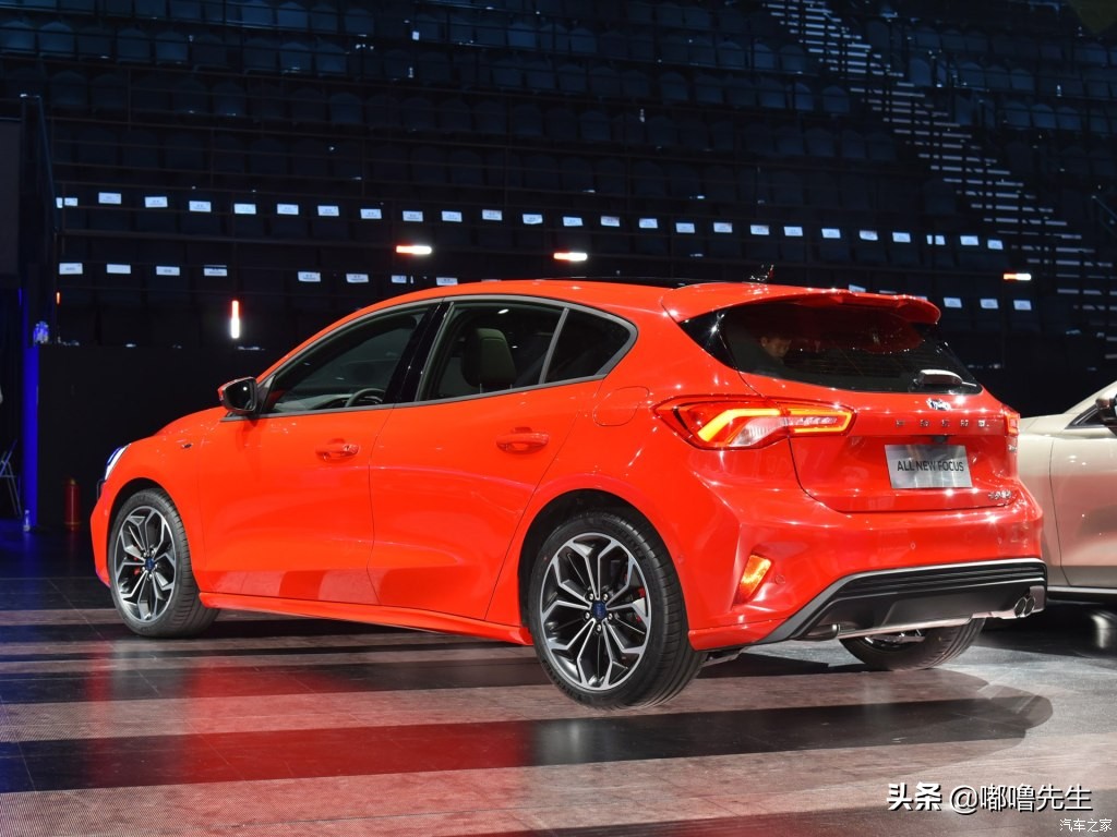 2019款福克斯三厢评测,2022款福克斯三厢测评