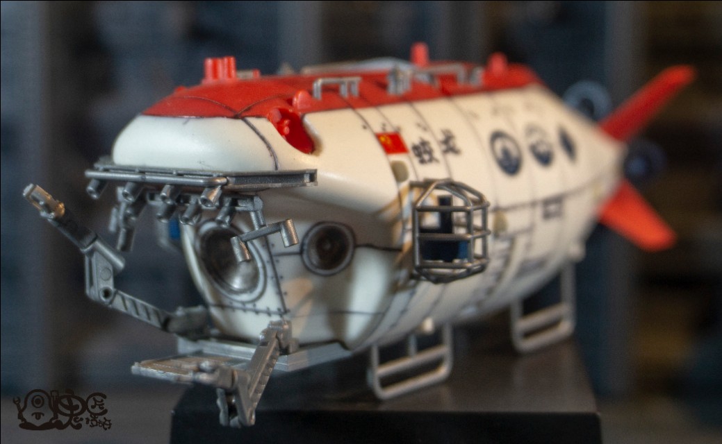 蛟龙号深潜器的结构,蛟龙一号深潜器