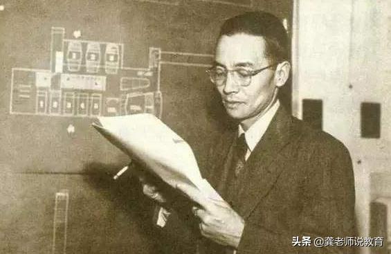 梁思成手绘图像中国建筑史,梁思成手绘建筑图是什么字体