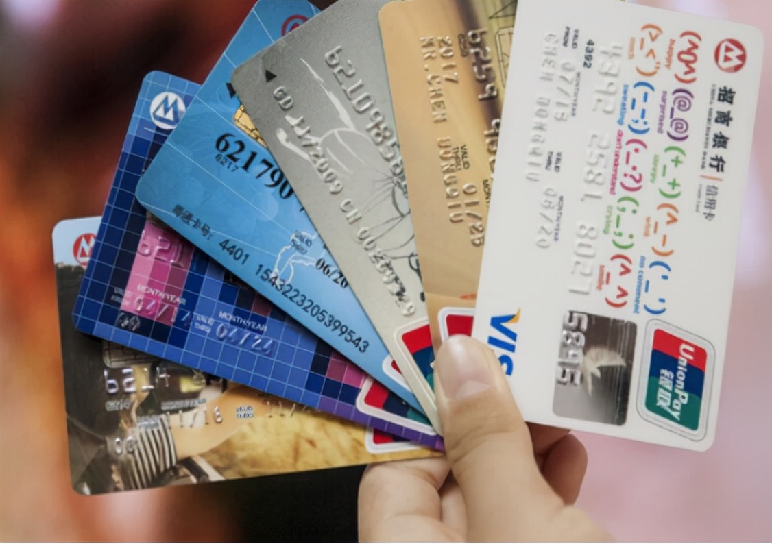 补办银行卡为什么要居委会补证明,补办银行卡为什么卡号也要改变