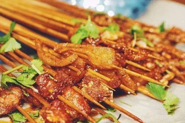 创业做什么小吃最简单赚钱,创业几千块钱做什么好