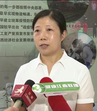 白衣执甲护苍生,谢谢你们白衣天使朗读